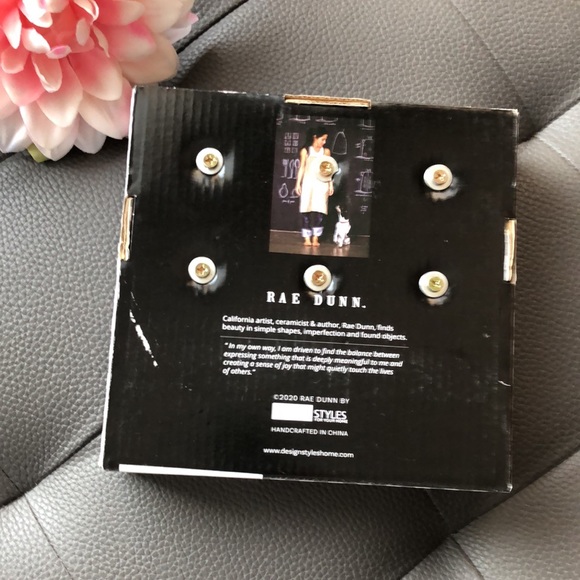 Rae Dunn drawer knobs set of 6 - Picture 2 of 2